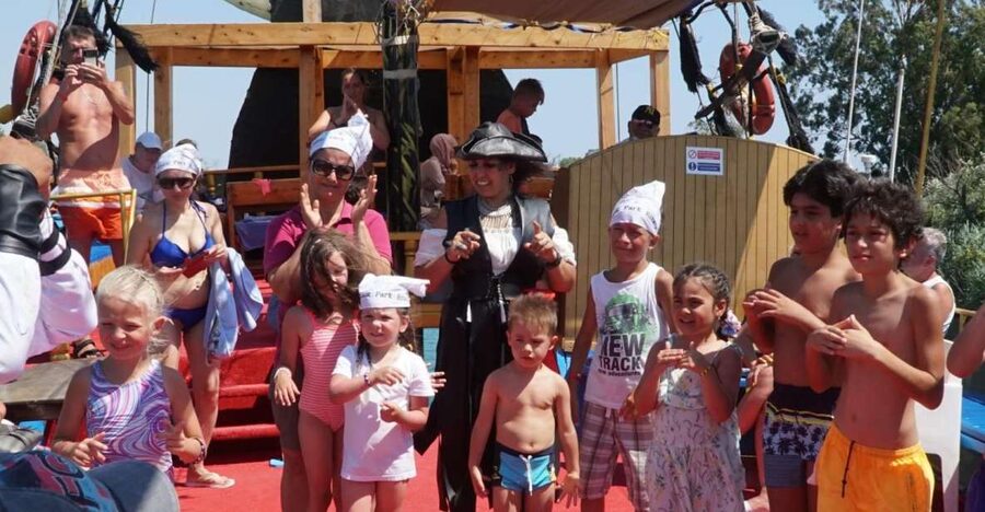 Manavgat River Boat Tour and Free Time at the Market - The Manavgat River sets the pace