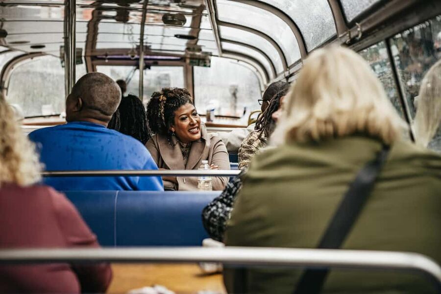 Manchester: Canal & River Cruise - Commentary, seating and refreshments on board