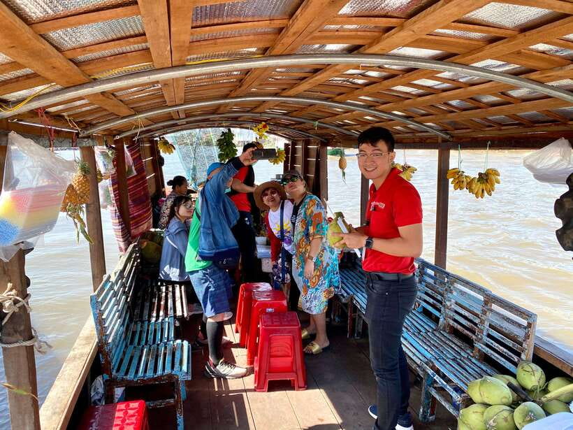 Mekong Delta 2 Days: Floating Markets & Cultural Exploration - Small canals, sweets, folk music, and village workshops