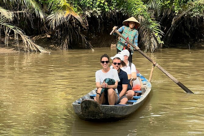 Mekong Delta tour: Ben Tre 1 day by DGT - Starting on the Ham Luong River