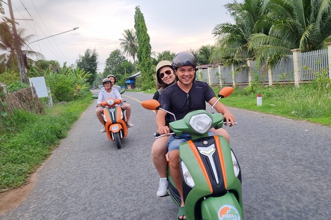 Mekong River Relaxing Sail boat cruise to Coconut Canals (1.5HRS) - From Ben Tre by motorbike or tuk-tuk