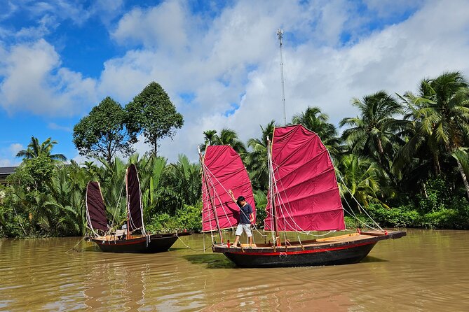 Mekong River Relaxing Sail boat cruise to Coconut Canals (1.5HRS) - Why the small boat size matters