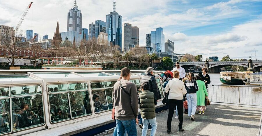 Melbourne: 1-Hour Gardens and Sporting Precinct River Cruise - Why this short Yarra cruise works well