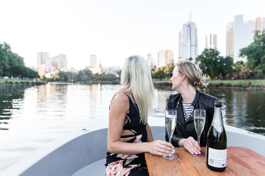 Melbourne: Electric Picnic Boat Rental on the Yarra River - Key points before you book