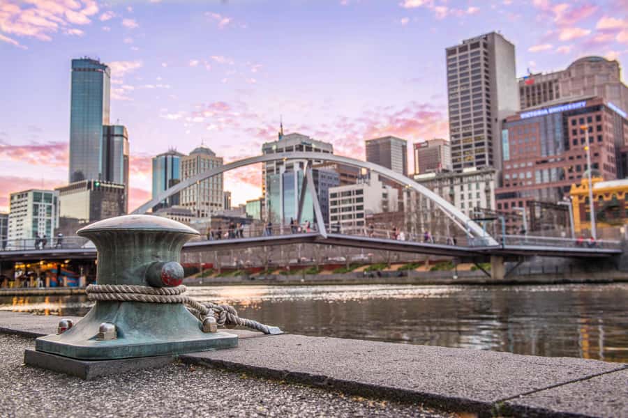 Melbourne: Spirit Of Melbourne Yarra River Lunch Cruise - The three-course menu and what to choose