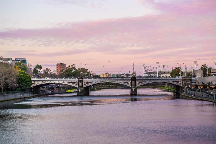 Melbourne: Spirit Of Melbourne Yarra River Lunch Cruise - Is $95 good value for Melbourne?