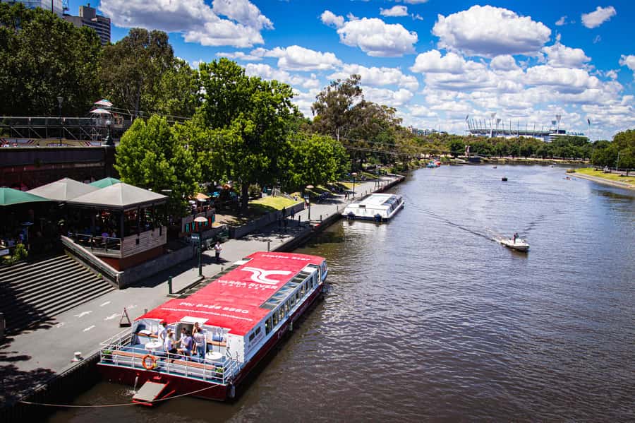 Melbourne: Yarra River Sightseeing Cruise - Starting at Federation Wharf beside the Yarra