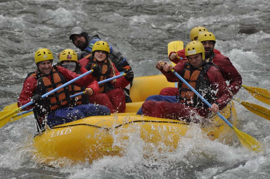 Mendoza: 12-KM River Rafting Tour in the Andes - Practical preparation for a smoother day