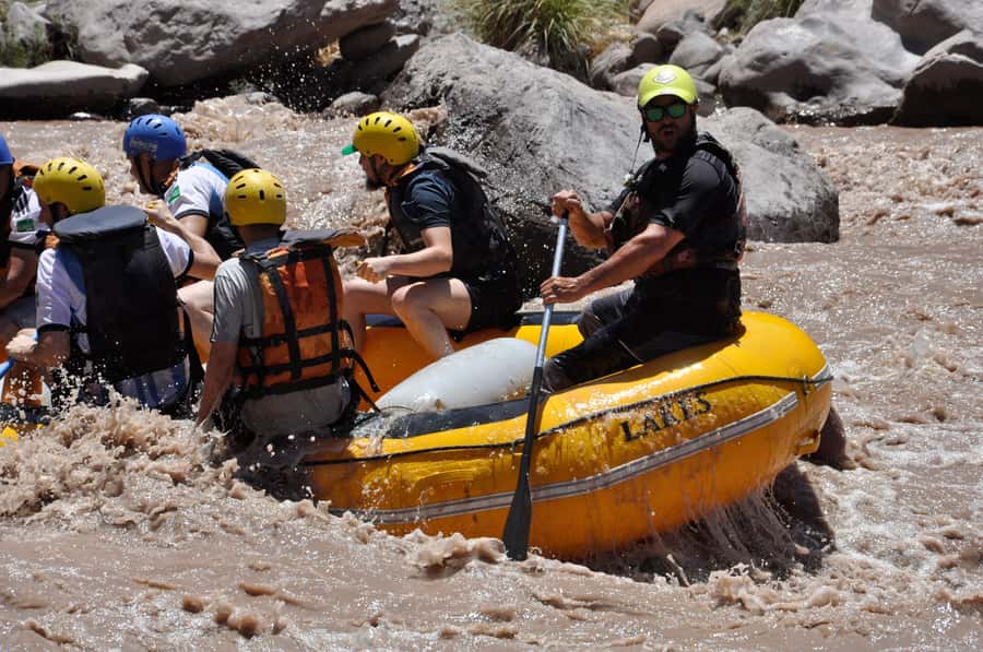 Mendoza: 12-KM River Rafting Tour in the Andes - Weather, water levels, and the best season
