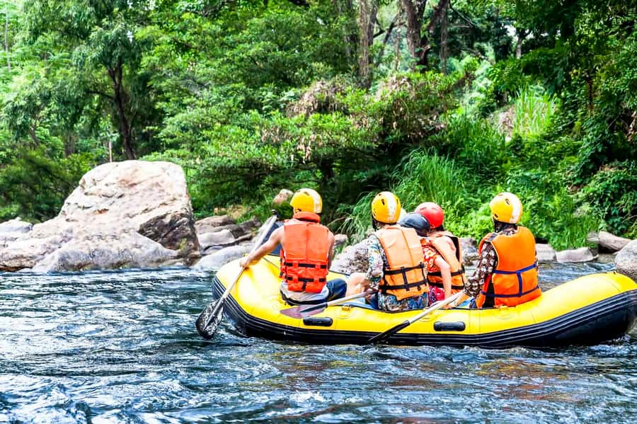 Mendoza: River Rafting & Canopy in the Andes Mountain Range - Who should book this Mendoza adventure
