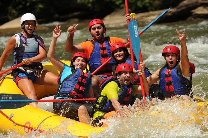 Middle Ocoee River Rafting Adventure Tour - Cherokee National Forest Between the Rapids