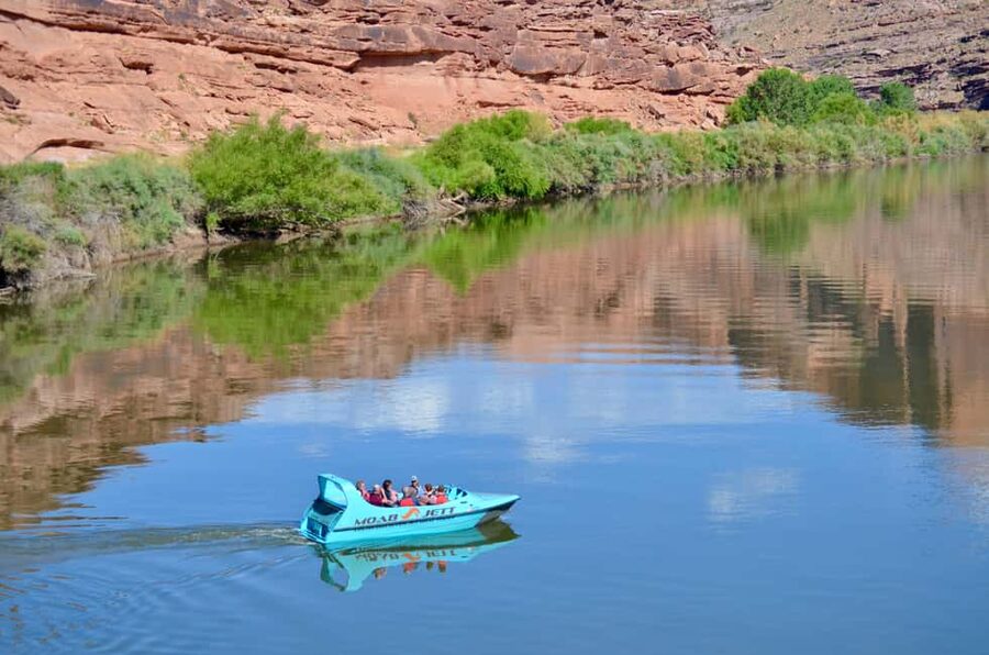 Moab: 2-Hour Scenic Jet Boat Ride on the Colorado River - Key points at a glance