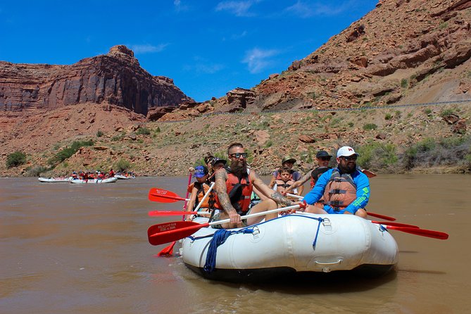 Moab Afternoon Half Day Rafting Trip - Colorado River - Castle Valley and the red-rock canyon