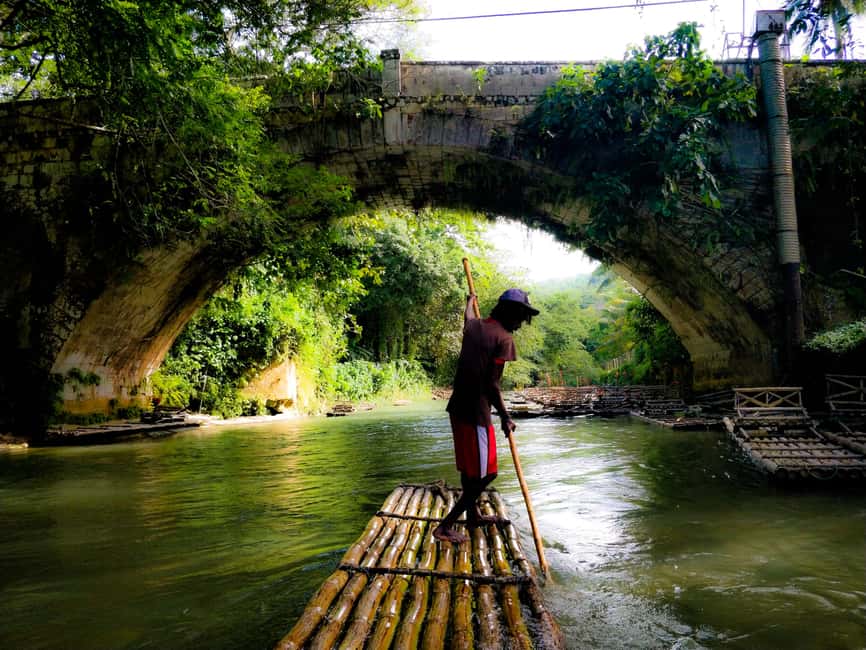 Montego Bay: Bamboo Raft Cruise on the Great River - Meeting Indiana, Lennox, and the local raft captains