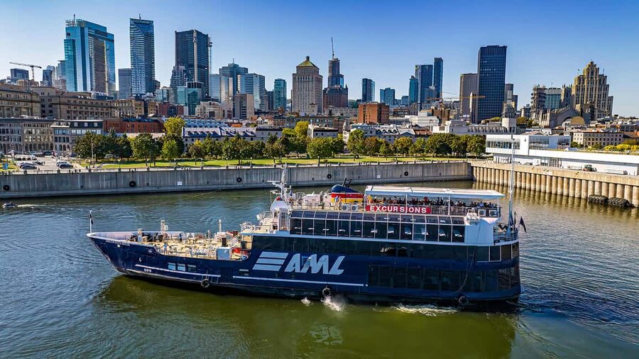 Montréal: Weekend River Brunch Cruise - Families, couples, and practical comfort