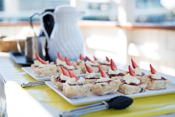 Morning Sightseeing Cruise: 10:30am-12pm (90min) - Boarding at the Cultural Centre pontoon