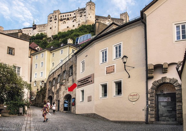 Mozart Concert and Dinner or VIP Dinner at Fortress Salzburg with River Cruise - Who should book this Salzburg evening?