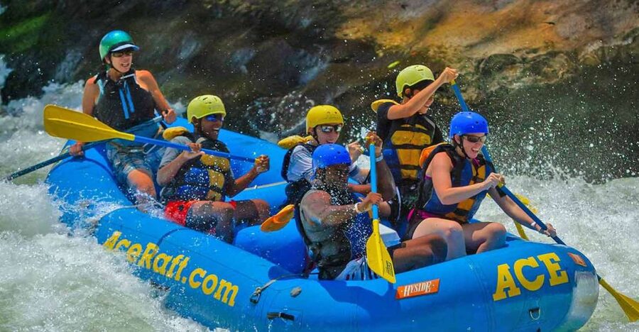 New River Gorge Whitewater Rafting - Lower New Half Day - Why the Lower New River is such a good rafting choice