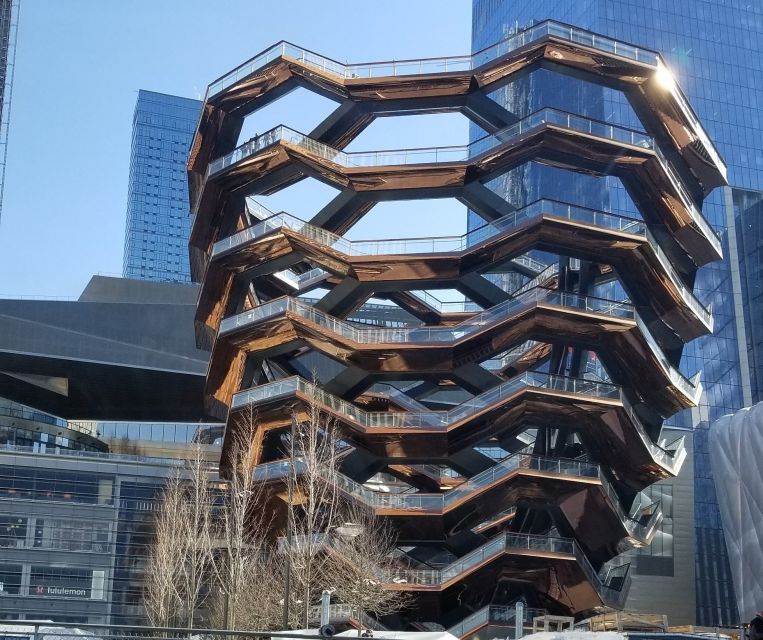 New York City: High Line & Hudson Yards Walking Tour - 10th Avenue Square and the changing view of Manhattan