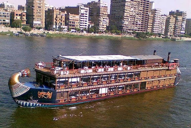 Nile dinner cruise in Cairo with transfer - Open Buffet Dinner and Drinks