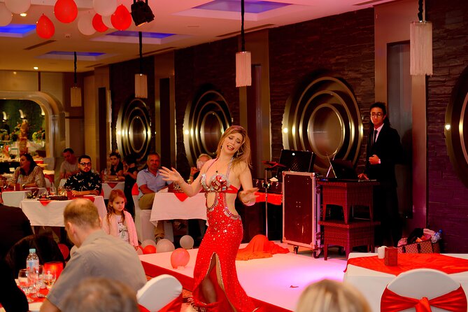 Nile Dinner Cruise on Nile Maxim the Most Luxurious Cruising Restaurant in Cairo - The private service makes the night easier