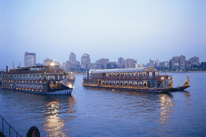 Nile Pharaoh dinner cruise on the Nile - Buffet dinner: useful, varied, and not a fine-dining meal