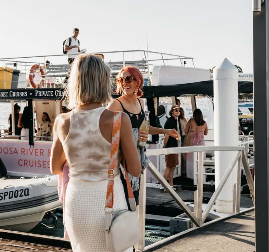 Noosaville: Noosa River Sunset Cruise - Drinks, music, and the practical onboard experience