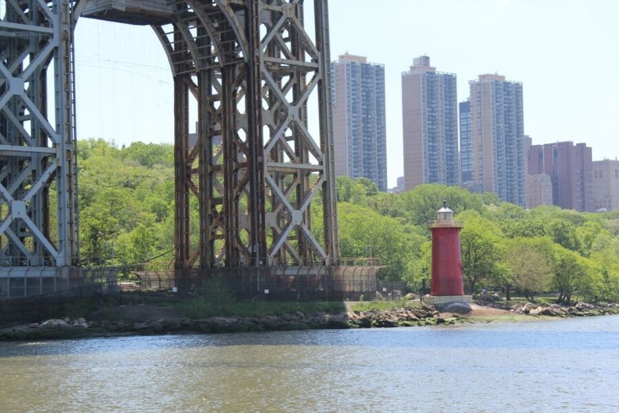 NYC: Hudson River Fall Foliage Yacht Tour - Key points at a glance