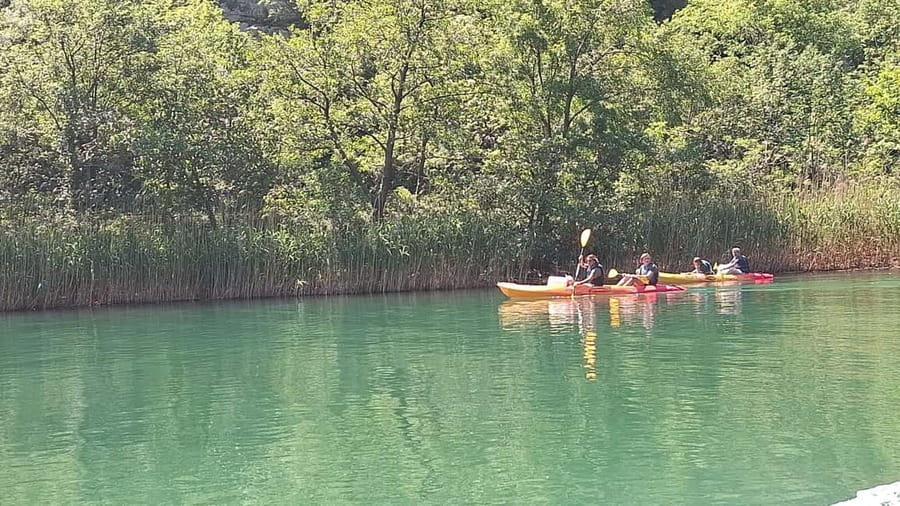 Omiš: 5-Hour Kayak on Cetina River Preserved Nature Park - Rest stops, riverbank openings, and the value of slowing down