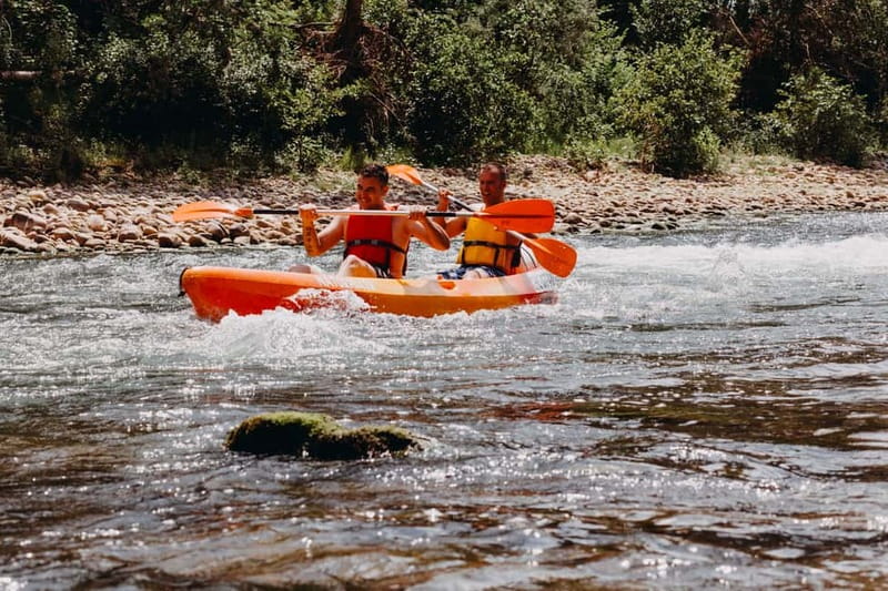 Oviedo: Canoe Descent on the Nalón River - What happens before you enter the water
