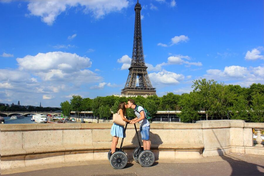 Paris: 1.5-Hour Segway Tour with River Cruise Ticket - Returning to Champ de Mars and the Eiffel Tower