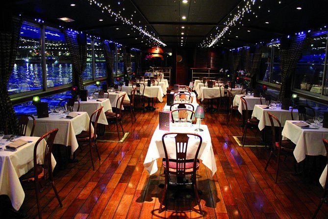 Paris 3-Course Gourmet Dinner and Sightseeing Seine River Cruise - Who should book this Seine cruise?