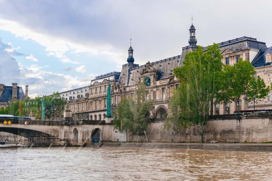 Paris: 3-Course Italian Meal Seine Cruise - Food quality and dietary needs