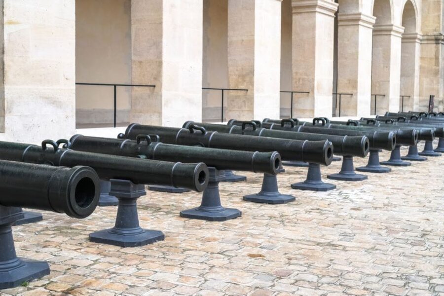 Paris: Army Museum Ticket and Seine River Cruise Combo - Who Should Choose This Combination?