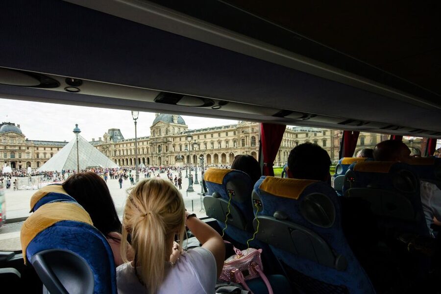 Paris: Audio-Guided Bus Tour & Seine River Cruise - From the Eiffel Tower to the Seine