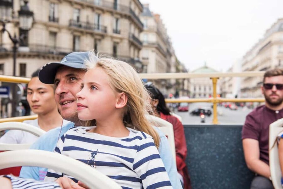Paris: Big Bus Hop-on Hop-off Tour and Seine River Cruise - Eiffel Tower, Champ de Mars, and the Seine cruise