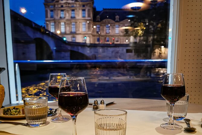 Paris Capitaine Fracasse 3 Course Seine River Dinner Cruise - Pont Alexandre III, Musée d’Orsay, and the National Assembly