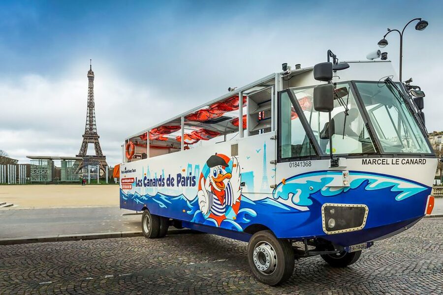 Paris: City and River Seine Tour on an Amphibious Bus - Is $46 good value for 105 minutes?