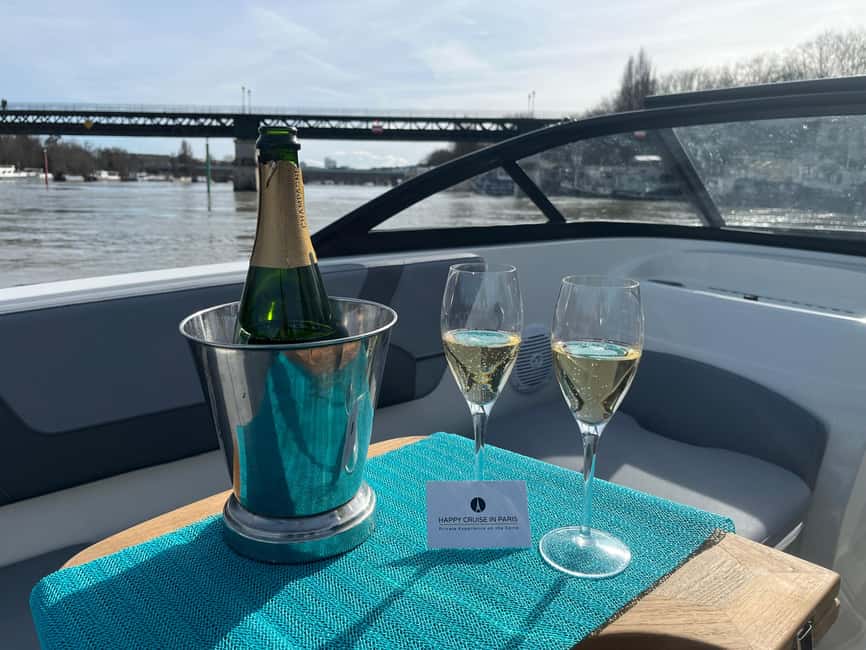 Paris : croisière privée Seine, bateau moderne - 2 heures - Key points to know before booking