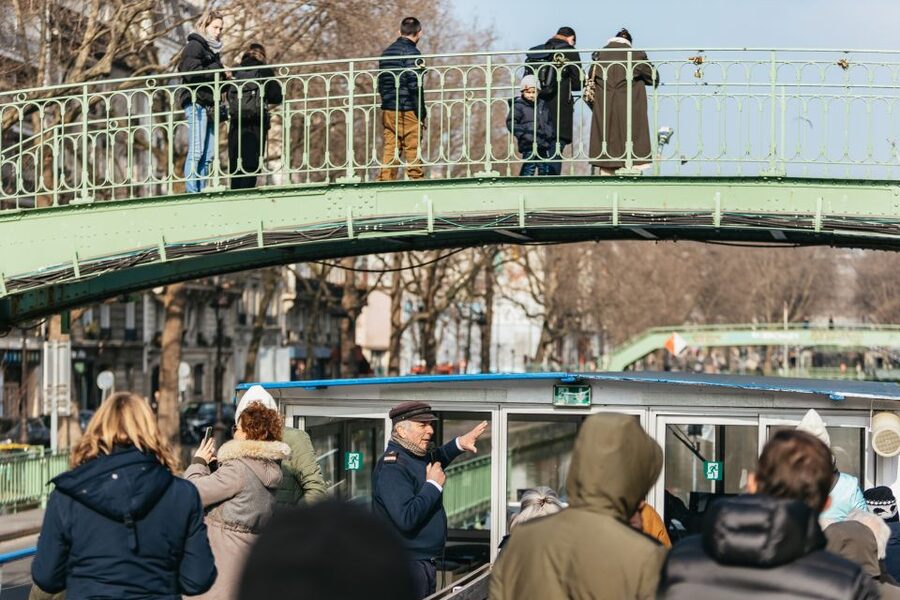 Paris: Cruise on the Saint-Martin Canal and Seine River - Seating, weather, and onboard refreshments