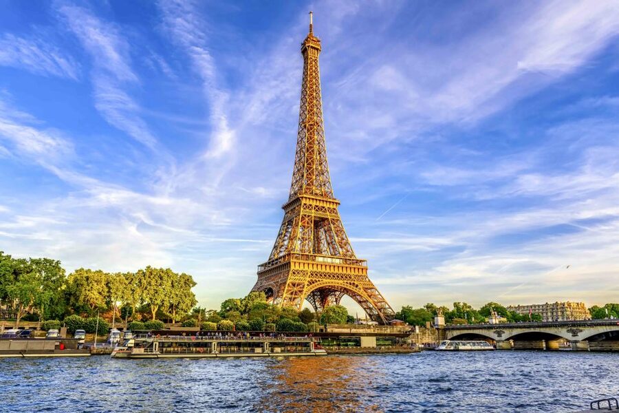 Paris: Eiffel Tower Access by Elevator & Seine River Cruise - Meeting near the tower, not at the tower