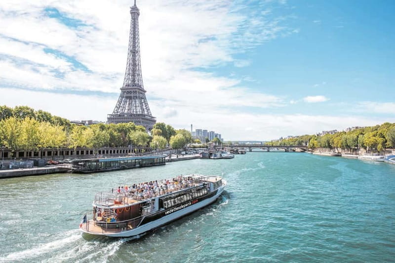 Paris: Fast-Access Seine River Cruise from Eiffel Tower - Musée d’Orsay and the Louvre from the water
