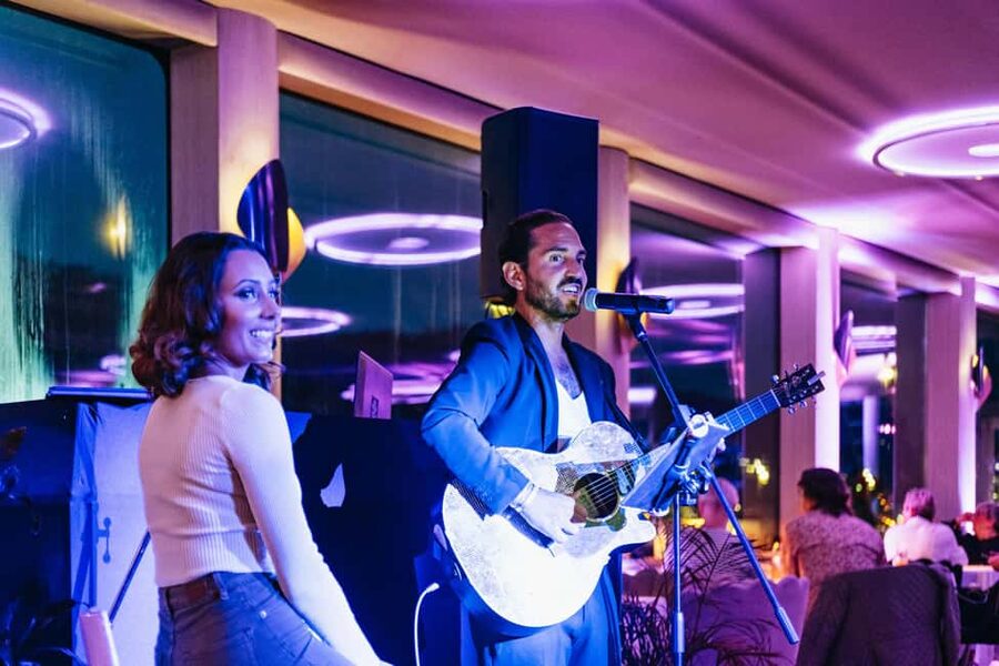 Paris: Gourmet Dinner Cruise on Seine River with Live Music - From Ranelagh to the western Seine