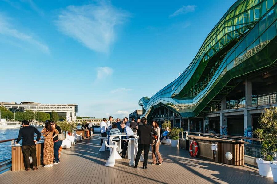 Paris: Gourmet Dinner Cruise on Seine River with Live Music - What you will eat during the three courses