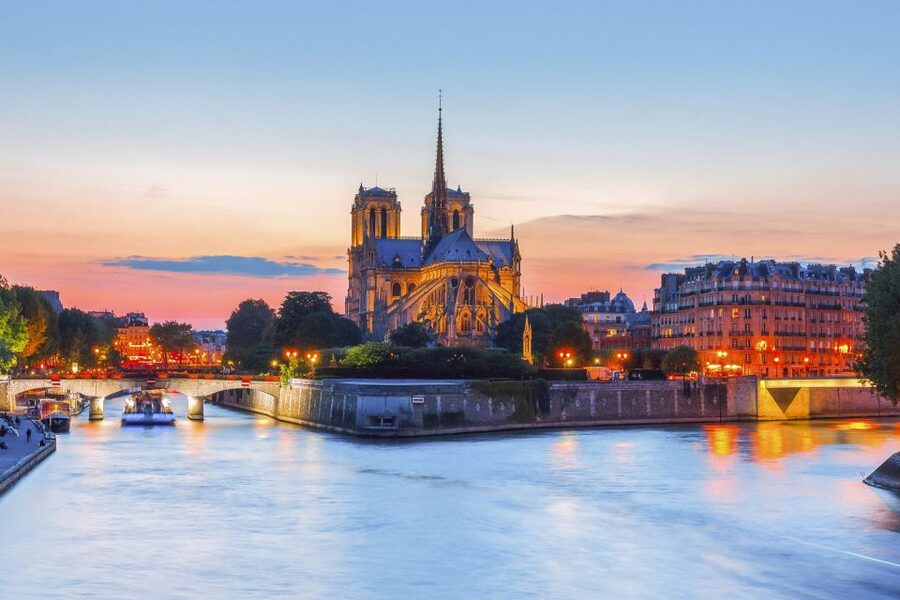 Paris: Illuminations River Cruise with Audio Commentary - The route, from Les Invalides to Musée d’Orsay