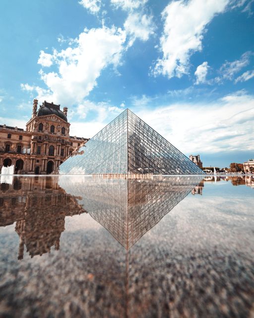 Paris: Louvre Ticket with Audioguide App and Seine Cruise - Two classic Paris sights in one three-hour plan
