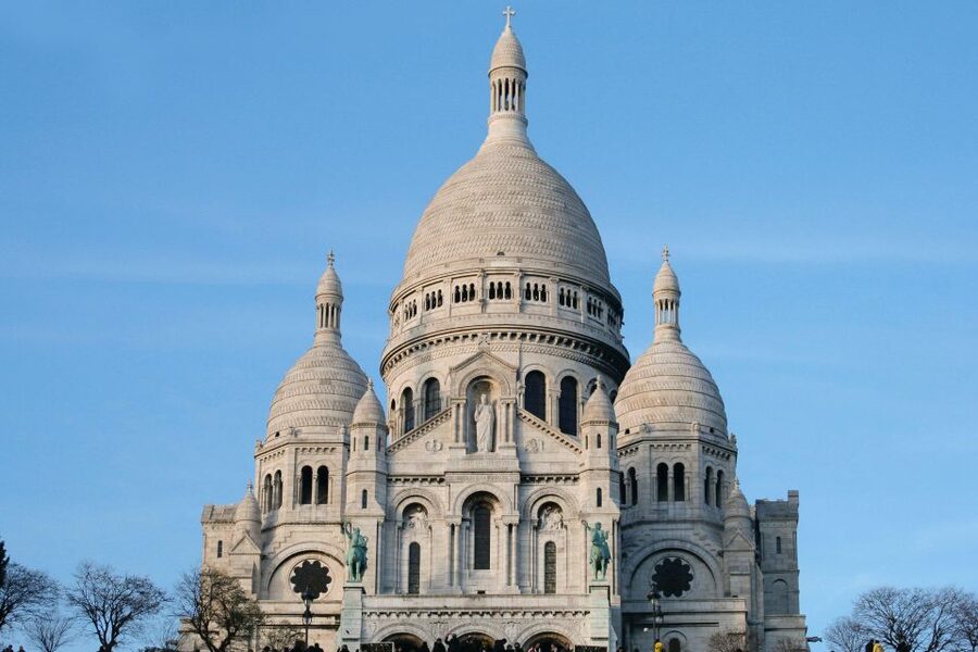 Paris: Montmartre Private Guided Tour & River Cruise Option - Sacré-Coeur: the tour’s grand first stop