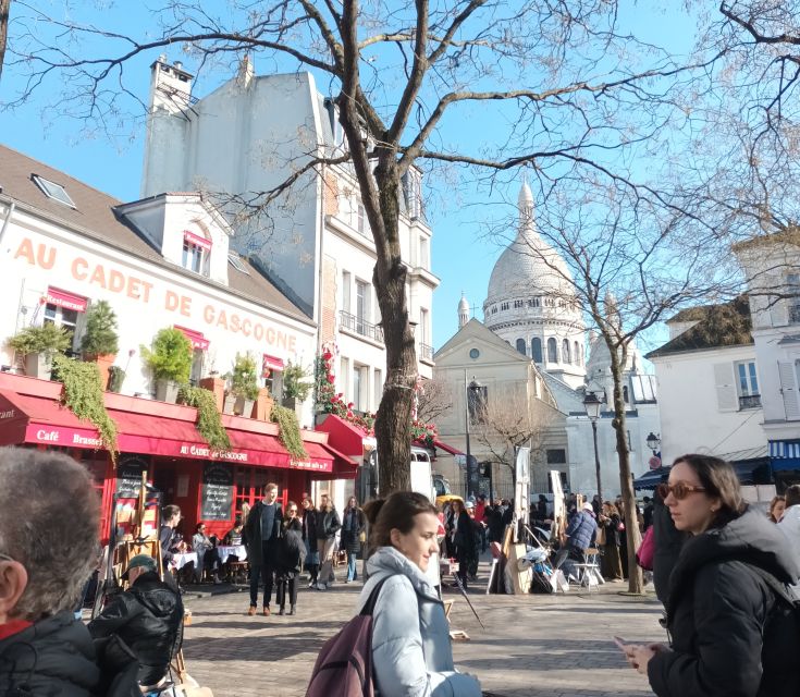 Paris: Montmartre Private Guided Tour & River Cruise Option - Starting at Anvers and climbing toward Sacré-Coeur