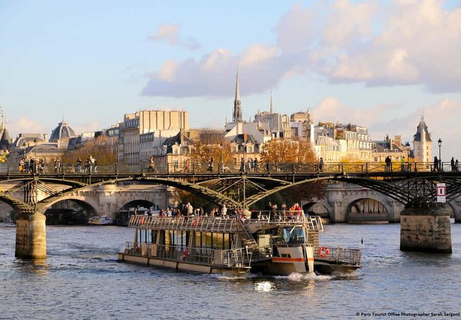 Paris: Montmartre Train Ride w/ Optional Seine River Cruise - Is $15 good value?