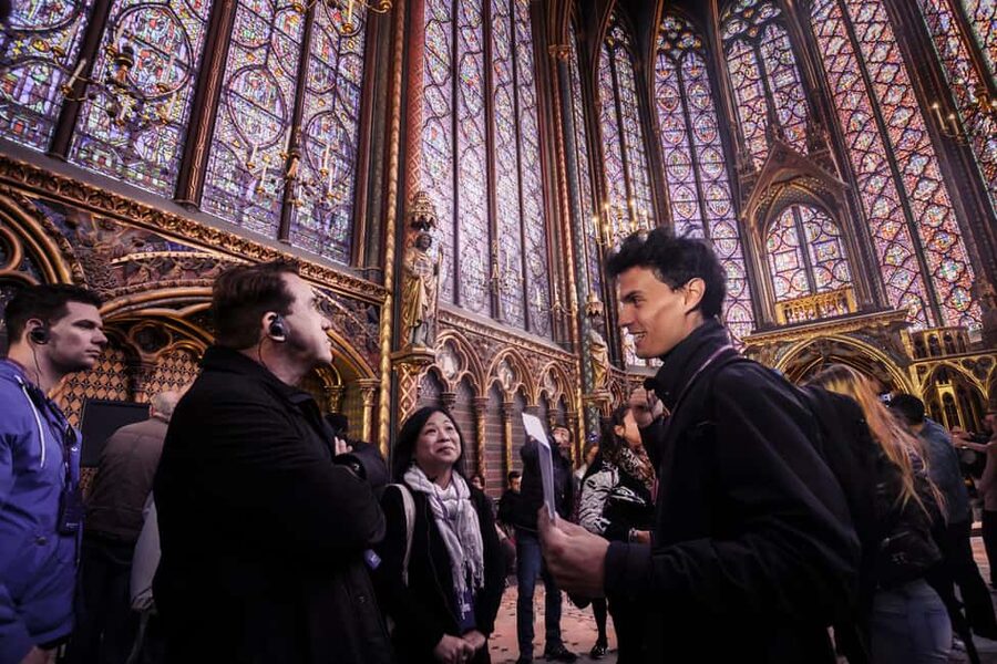 Paris: Notre Dame and Île de la Cité Walking Tour - Inside the Restored Notre-Dame